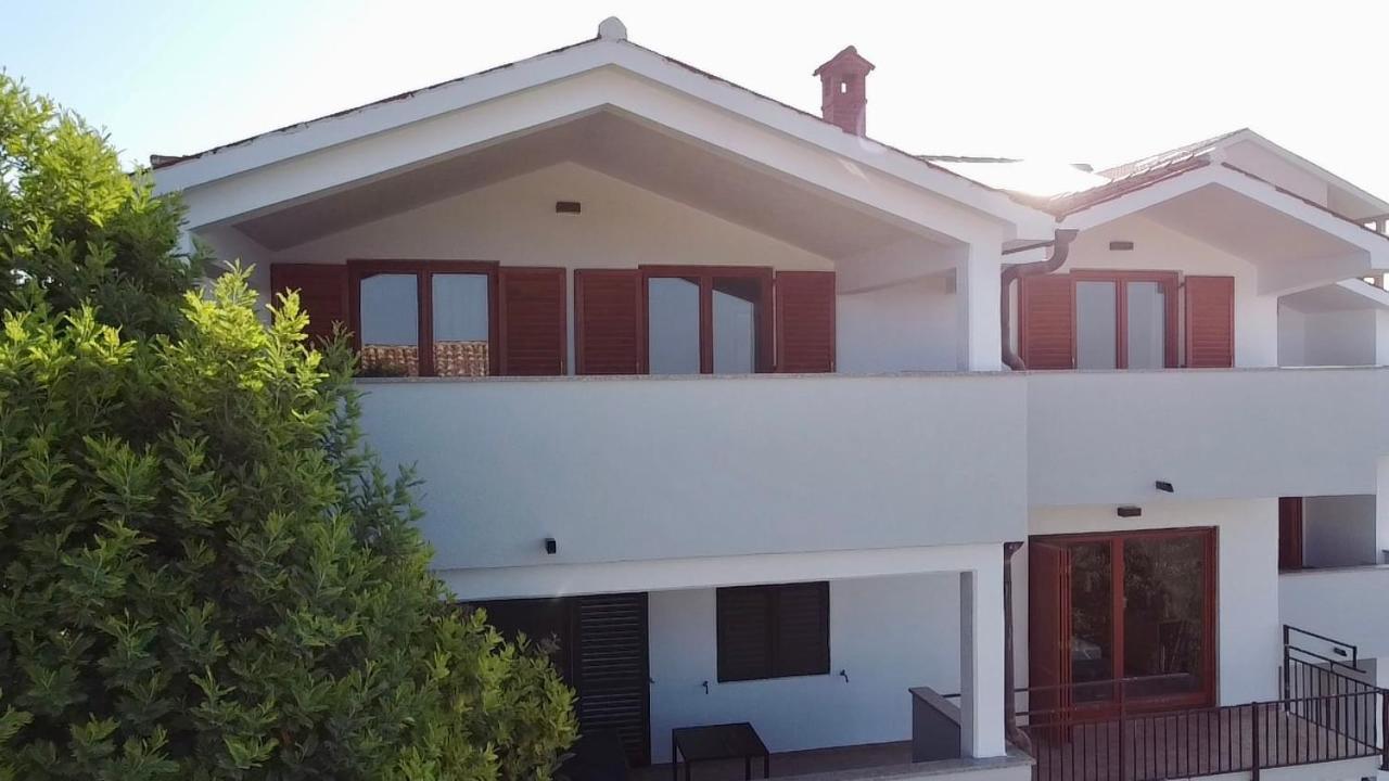 Fazana Inn Exterior photo